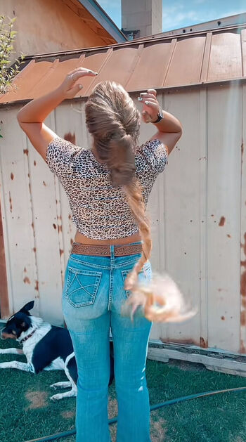 Lexi Floro