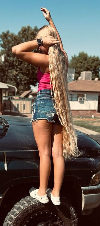 Lexi Floro