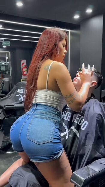 Lexy Barber