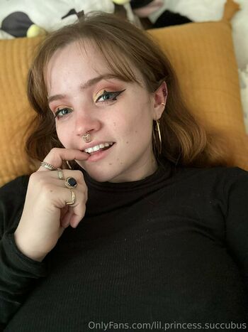 lil.princess.succubus