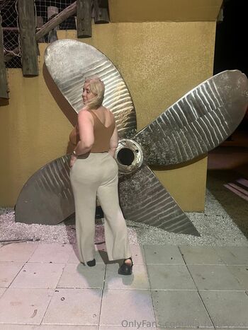 lila_lovelyxxx