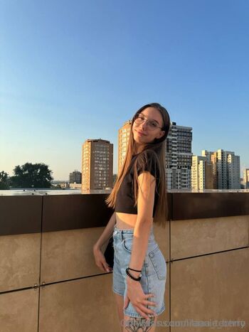 lilaaa_techno