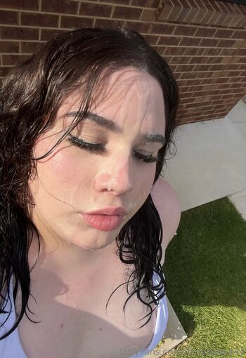 lilcrybaby444