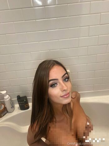 lilgirlbrookee
