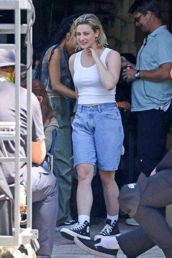 Lili Reinhart