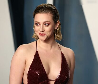 Lili Reinhart