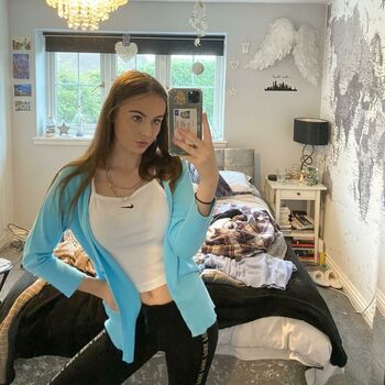 Lilly N