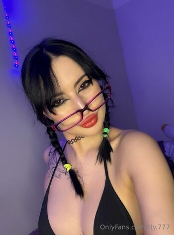 lily.777