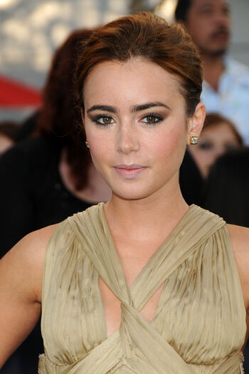 Lily Collins