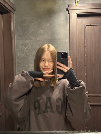 lily_helen