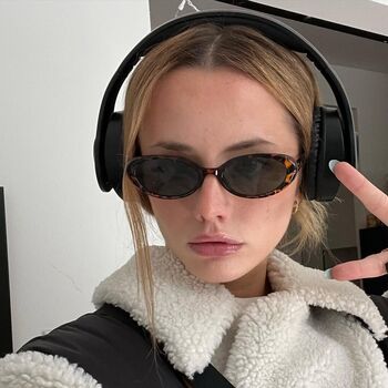 Lily Mo Sheen