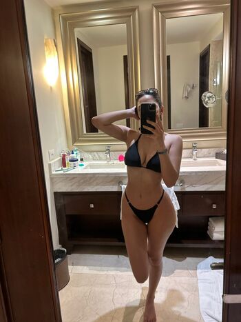Lily Taylor