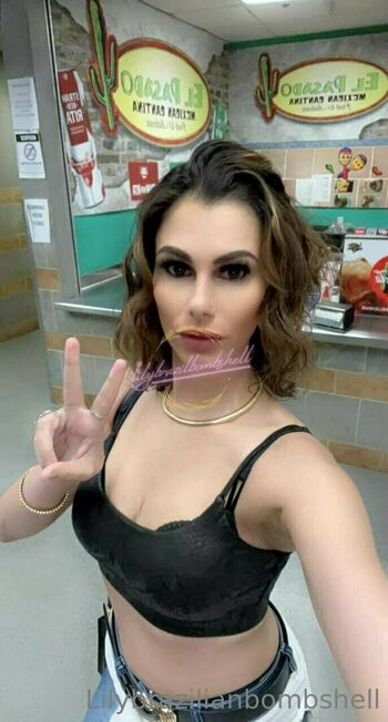 lilybrazilianbombshell