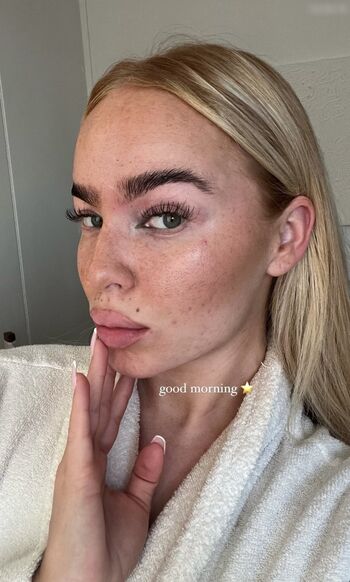 Lilycharlottevoss
