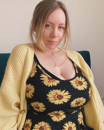 LilyPink