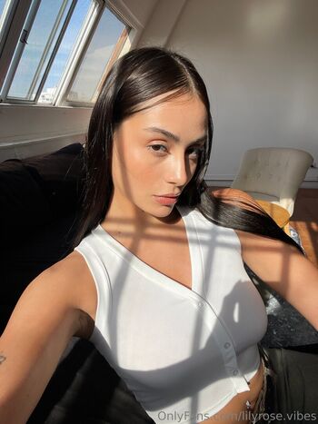 lilyrose.vibes