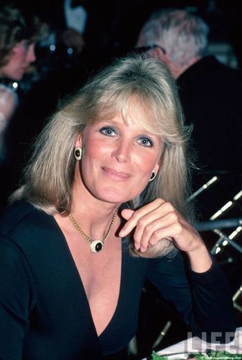 Linda Evans
