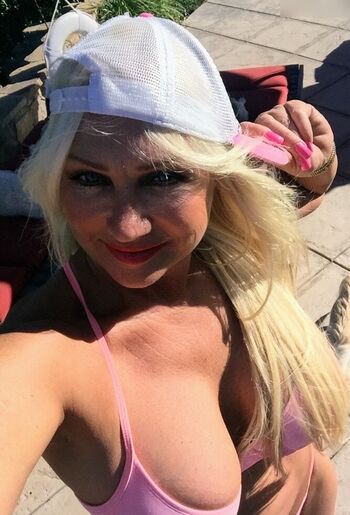 Linda Hogan