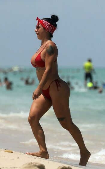 Lis Vega
