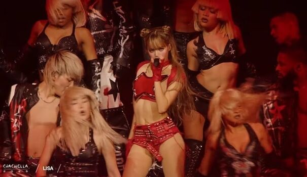 Lisa Blackpink
