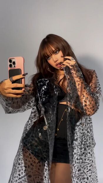Lisa Blackpink