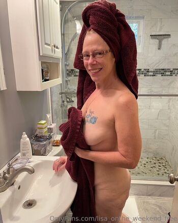 lisa_onthe_weekend_free