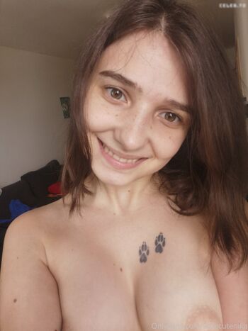Little Nika aka littlecutenika