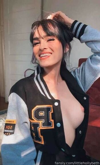 littlehollybeth