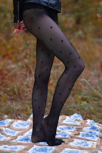 littlekiss_ka_feet