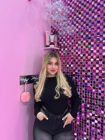 Liya Tata