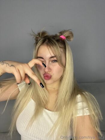 liya_tina