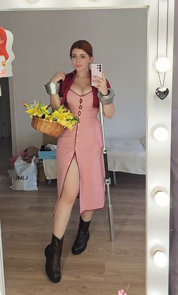 Liz Joestar
