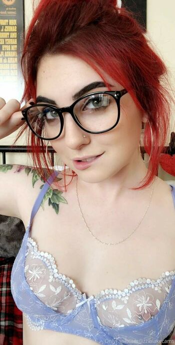 Lizzi Blake