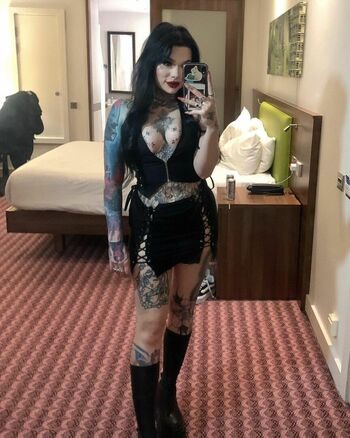 lizzieesze