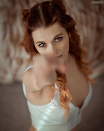 _lizzmarey_