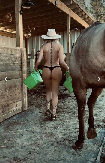 Lizzy Musi