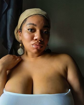 LockedHoneyPrincess