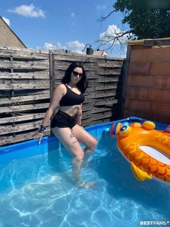 loco_jenny