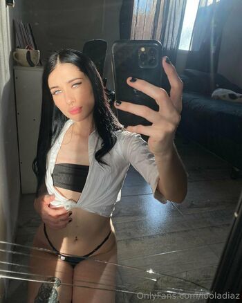 Lola Diaz