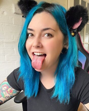 Lola Mason
