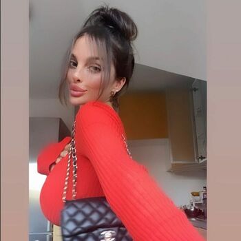 Lola_official