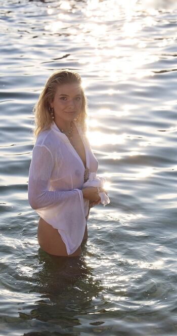 Lola Weippert