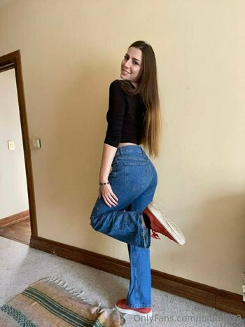 Lolalala23