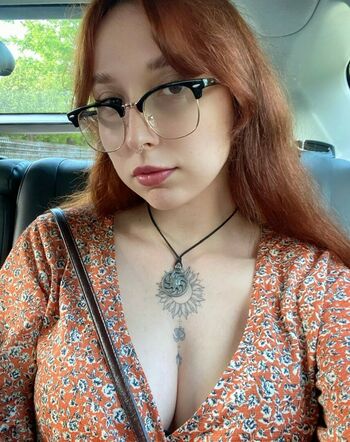 Loli Molly