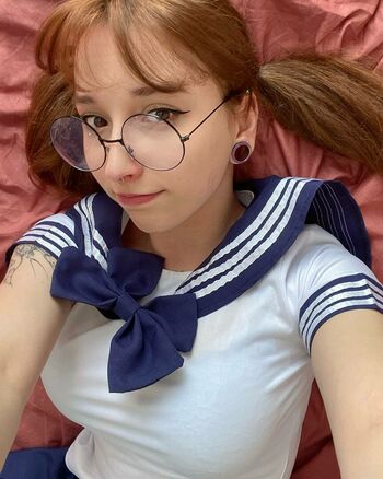 Loli Molly