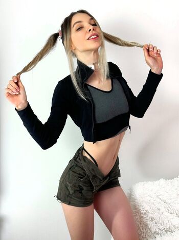 lolly_holly