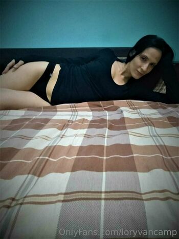 loryvancamp