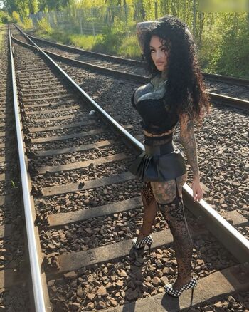 Lottchen_ink