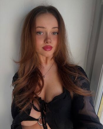 louiselaingx