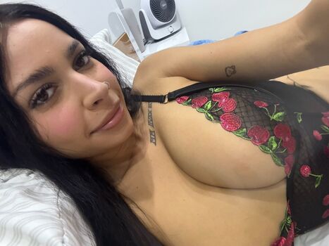 loveliasmith